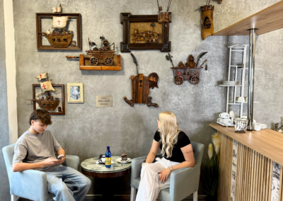 HOTEL ZELENÝ DŮM - KAVÁRNA